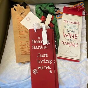 Eight Wine Gift Bags